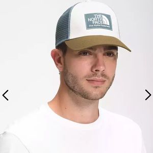 Men’s North Face Trucker Hat